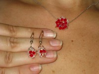 /album/perline-e-altro-/parure4-sito-jpg/